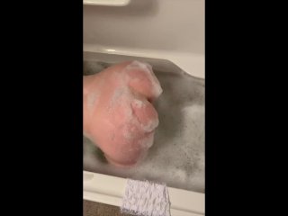 masturbation, bubble bath, ass shaking, role play