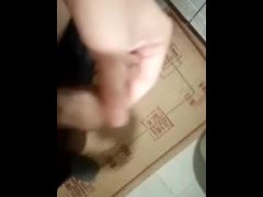 Одинокий дрочер ваня теперь уволен из КФС за это - Screenshot 5 of 16 - Loser