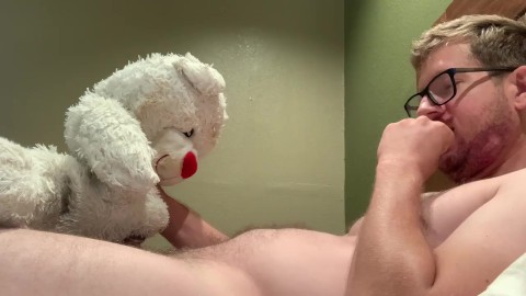 Teddybär-Sex im Hotel