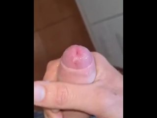 Quick little squirt 🤤
