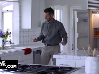 Tiny Babe Haley Spades Sneaks Into The Living Room And Takes Her Stepdaddys Huge_Cock Into Her_Mouth