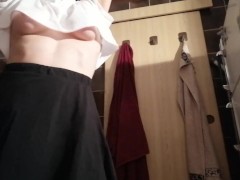 Bathroom Teasing - Screenshot 16 of 16 - Hairy