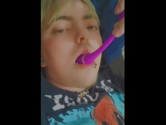 Trans man sucks pussy juice off of insertable vibrator