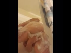 Shower  - Screenshot 13 of 16 - Clean