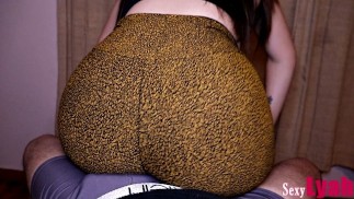 Hot Assjob Lap Dance in Tight Yoga Pants after Workout