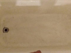 Messy Bathtub Peeing