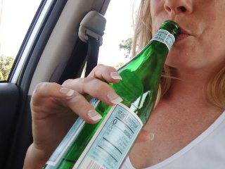 Fingering in the car at the park with windows down