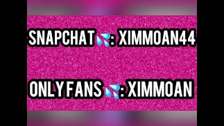 Негритянку, играющую с киской на публике, чуть не поймали 