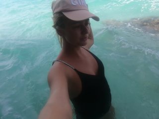 Nuotare nudo Nell'Oceano Atlantico 5