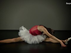 Petino  super sensual gymnastics
