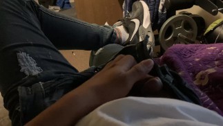 Mi prima lleva su amiga a la casa