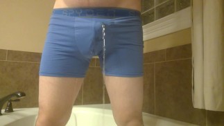 Последний писает перед сном