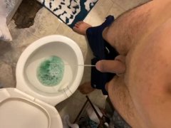 Pee is so good  - Screenshot 5 of 16 - Boys Peeing