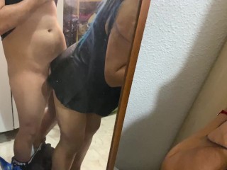 Я трахаю свою сводную сестру в ее шкафу врасплох! 4К