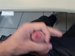 I jerk off in the office without getting caught