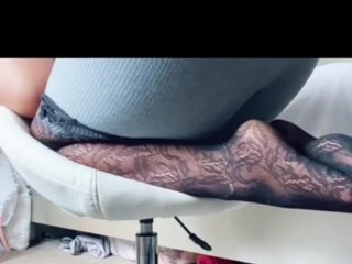 Sexy ebony bbw feet in stockings