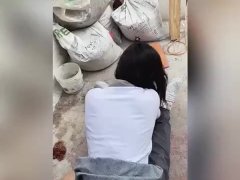 FOLLANDO Con MORRA COLEGIALA En El PATIO TRASERO! Haciendo PORNO Publico! Sexo Amateur (COMPLETO).