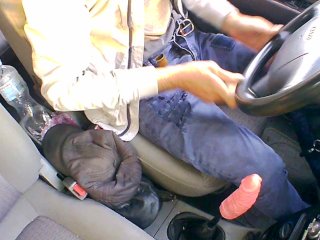 masturbation in a car