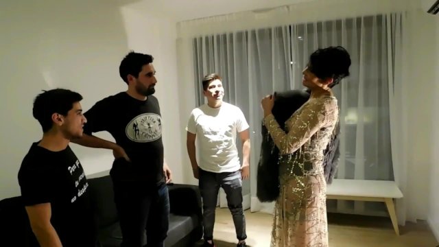 Watch Bondage Video:83 FUI DE LOS VECINOS DEL DEPARTAMENTO DE AL LADO Y ME HICE UNA HERMOSA ORGIA CON LOS VECINOS