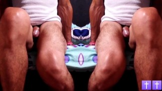 Te limpias y limpias: Sin manos, con las piernas, es maravilla... por Rabaerre Artista ✝️✝️