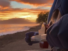 How to discretely Plug your Butt outdoors. Educational and scenery video