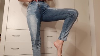 Jeans En Slipje Bevochtigend Pissen In Slipje Kletsnatte Slipje Bevochtigende JEANS