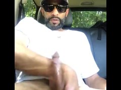 highlighting guy masturbates out side enjoying the weather with a good morning to you and all the Po