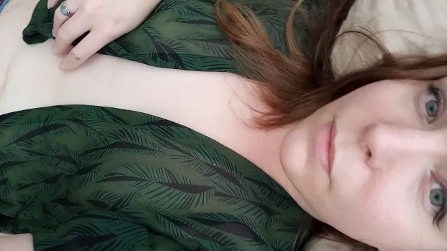 Fat Pussy Orgasm Green Eyes Moaning Masturbating Beauty
