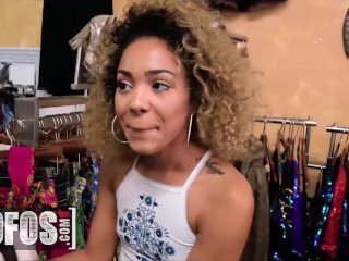 Mofos - Xianna Hill Fucks Tyler Steel To Get Some Extra Cash To Pay For Her Expensive Fashion Taste screenshot number 1