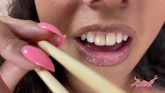 Вор: Съеденная заживо голодной великаншей - Селена Райан