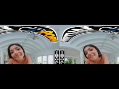 VIRTUAL PORN - Birthday Surprise For Xxlayna Marie - Screenshot 7 of 16 - Point Of View