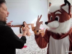 Everybody Loves The Mascot / Brazzers