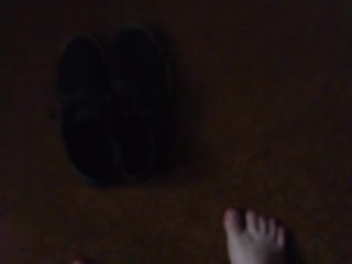 Артем сосет сам себе дрочит ногами лижет ноги self suck autofellatio self footjob