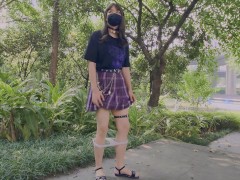 伪娘 // 树荫下的女装自慰 - Screenshot 2 of 16 - Public