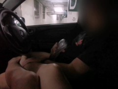 Play fleshlight in car park with girl friend