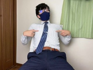 【復活】スーツの上から浮き出るくらい乳首ビンビンにしてチクニーするヘンタイ大学生