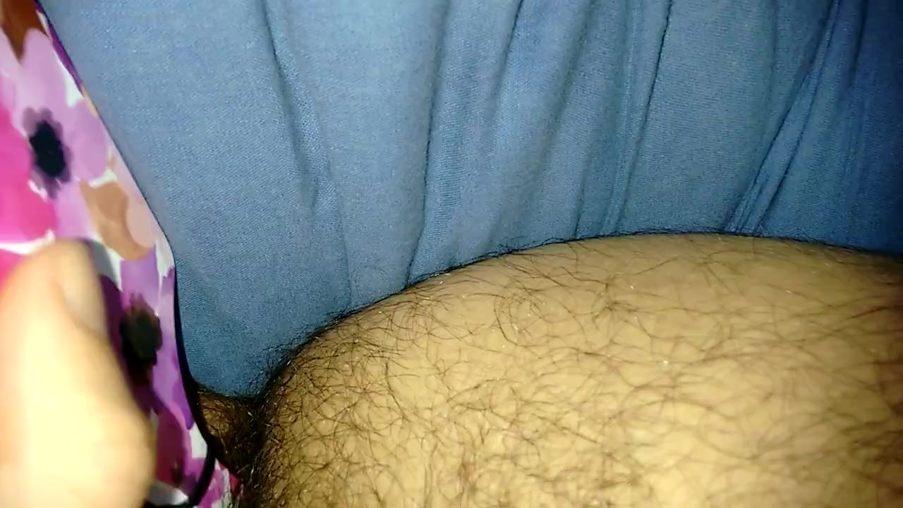 Ursao Enfiando a Escova De Cabelo no Cu, Instagram Na Bio. Segui La! -  Pornhub.com