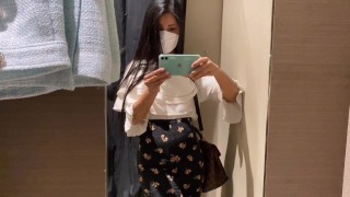 Horny Masturbate In A Shopping Mall Fitting Room