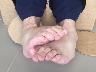 Surprise Delivery Is a Glory_Hole with a Set of Sexy Big Male_Feet to_Worship - Manlyfoot