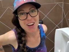 Nerdy Faerys Urinal Adventures!