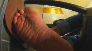 Hallway soles - Shoeplay ASMR