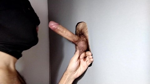 straight boy from "Puente de Vallecas" comes to gloryhole for the first time, delicious cumshot.