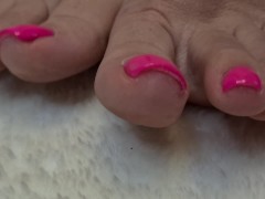 Pink toe nails - Screenshot 16 of 16 - Pedicure