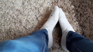 mis viejos calcetines apestan