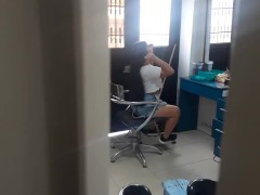 Video my stepcousin spies on me & fucks me at the hairdresser