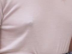 【無】妙にそそる友達の妹のノーブラ乳首 逢沢はる パート1 - Screenshot 5 of 16 - See Through Shirt