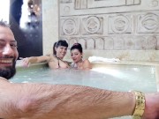 Preview 4 of Ladymuffin and Tommy A Canaglia in the tub with Diana Zilli