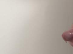 【100日後に痩せるデブ】朝勃ちおしっこ【3日目】 - Screenshot 11 of 16 - Erection