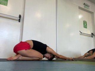 amateur, Gina Gerson, yoga pants, joga