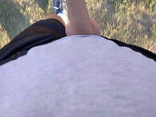 Route To The Beach, Then Masturbate The Big Cock In Front Of A Far Fisherman, And I Cum In The Water